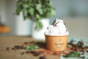 Scopri di più sull'articolo Sieroproteine capra nei gelati A2: vantaggi per gelaterie | LatteNova